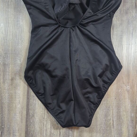 Miraclesuit Escape One Piece Swimsuit Black Underwire Slimming Ruched Size 14 - Picture 8 of 11